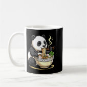 Panda Eating Funny Ramen Noodles  コーヒーマグカップ (左)