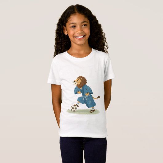 Panda Soccer Player in Karate Kimono Tシャツ (正面フル)