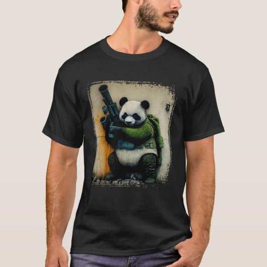 Panda Warrior Holding Rocket Launcher Distressed W Tシャツ (正面)