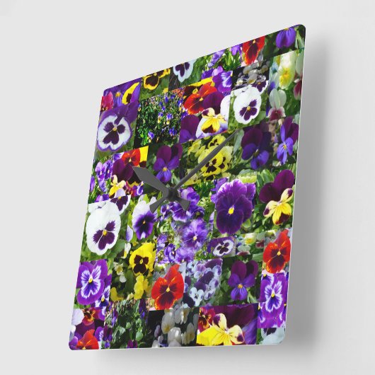 Pansy Photo Collage:フローラ美しいの万華鏡のように千変万化するパターン スクエア壁時計 (傾斜)