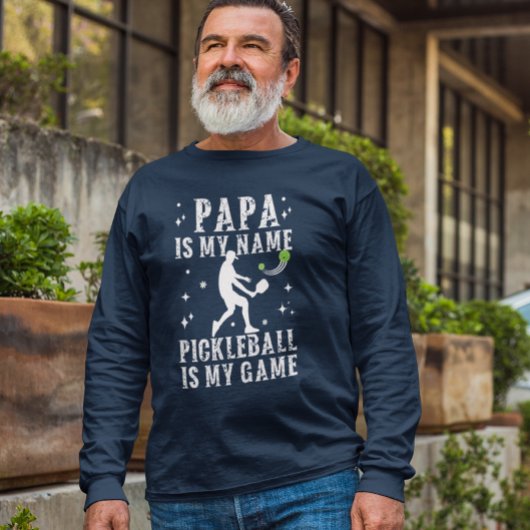 PAPAは私の名前PICKLEBALLはパパのための私のゲームギフトである Tシャツ