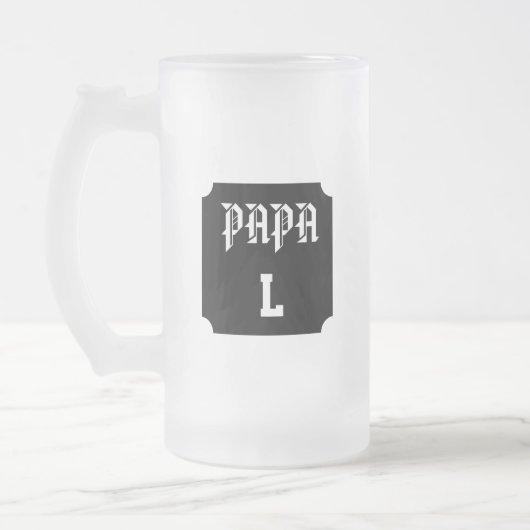 Papa Monogramme personnalisable フロストグラスビールジョッキ (左)