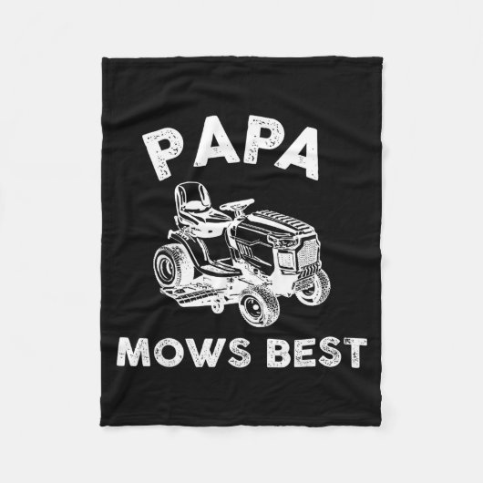 Papa Mows Funny Lawn Mower Father's Day Grandpa フリースブランケット (正面)