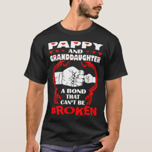 Pappyおよび傾く孫娘の結束は壊れます Tシャツ