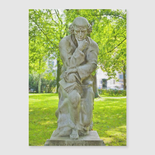 Paracelsus Monument in Salzburg (正面)