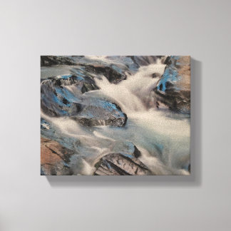 Paradise River on a Stretched Canvas Print キャンバスプリント