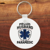 Paramedic Husband Proud Husband Of An Paramedic  キーホルダー (正面)