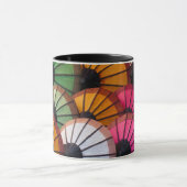 Parapluies multicolores : marché de Luang Prabang マグカップ (中央)