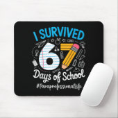 Paraprofessional Survived 67 Days Of School Humor  マウスパッド (マウス)