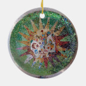 Parc Guellのモザイク緑およびオレンジ セラミックオーナメント (裏面)