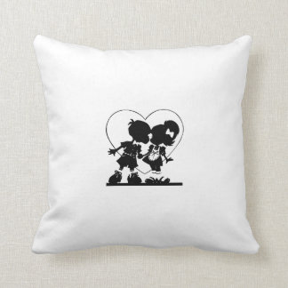 Pareja de enamorados クッション