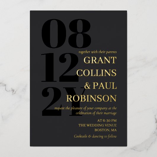 Parents Hostingブラック&金ゴールドタイポグラフィ結婚ズ 箔招待状 (正面)