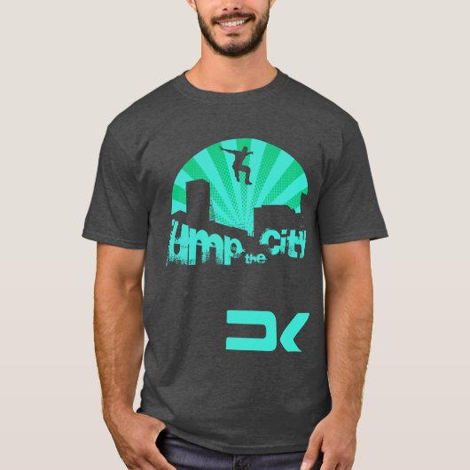 Parkourの屋根のジャンプ Tシャツ (正面)