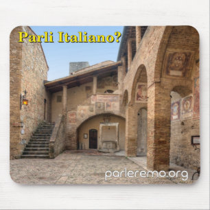 Parli Italianoか。 サン・ジミニャーノ、イタリア マウスパッド
