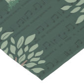 Partridge in a pear tree Christmas Carole on green ショートテーブルランナー (コーナー)