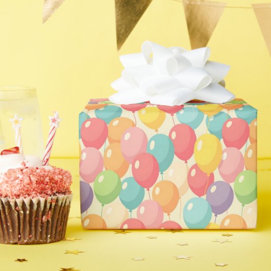 Party balloons in different colors ラッピングペーパー (誕生日パーティー)