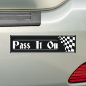 Pass It On 回復スローガン AA バンパーステッカー (車上)