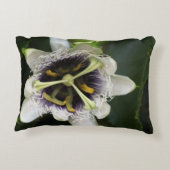 Passion Flower Closeup 2 アクセントクッション (裏面)
