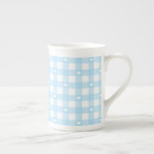 Pastel Blue Checks ボーンチャイナマグカップ (右)
