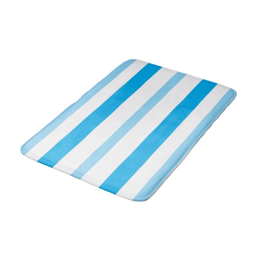 Pastel Blue White Summer Stripes バスマット (アングル)
