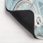 PASTEL BLUE WITH WHITE FLOWERS AND BICYCLE マウスパッド (コーナー)