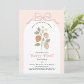 Pastel Blush Berry First Strawberry Birthday 招待状 (スタンド正面)