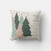 Pastel Christmas Trees Personalized Holiday クッション (正面)