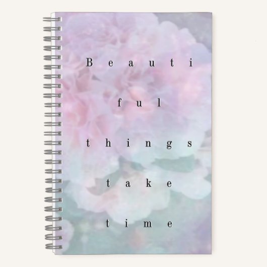 Pastel Dream Floral Spiral Notebook. ノートブック (正面)
