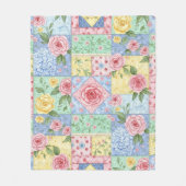Pastel Floral Patchwork Picnic Pattern (10) フリースブランケット (正面)