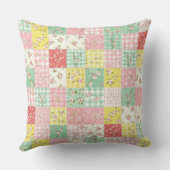 Pastel Floral Patchwork Picnic Pattern (6) クッション (裏面)