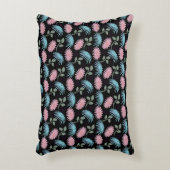 Pastel Floral Pattern on Black Background | Cute D アクセントクッション (正面(垂直))