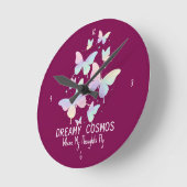 Pastel Galaxy Butterflies Dreamy Aesthetic ラウンド壁時計 (傾斜)