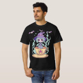 Pastel Goth Cute Creepy Witchy Girl Aesthetic Anim Tシャツ (正面フル)