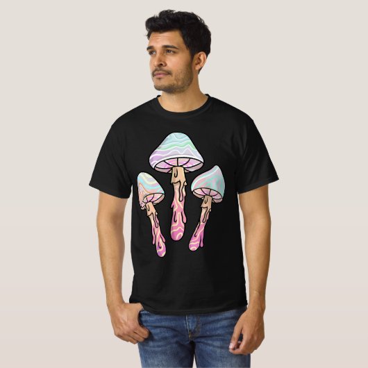 Pastel Goth Dripping Mushrooms  Tシャツ (正面フル)