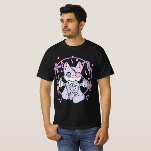 Pastel Goth Kawaii Yami Cat Tシャツ (正面フル)