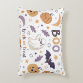 Pastel Halloween Accent Pillow – Cute Ghosts & Pum アクセントクッション (正面(垂直))