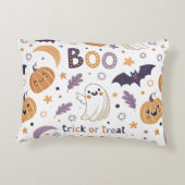 Pastel Halloween Accent Pillow – Cute Ghosts & Pum アクセントクッション (裏面)