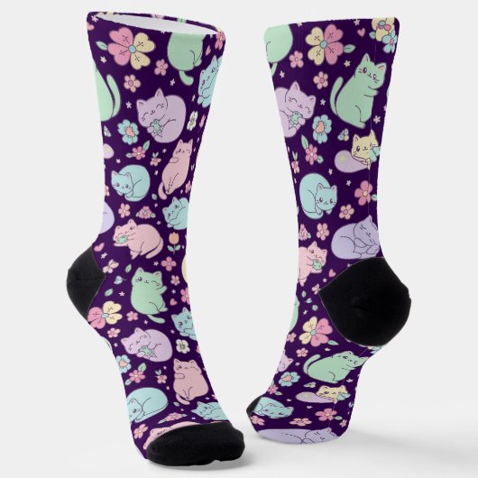 Pastel Kawaii Cats and Spring Flowers Pattern  ソックス (傾斜あり)