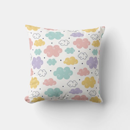 Pastel Kawaii Cloud Pattern Throw Pillow クッション (正面)