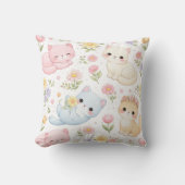 Pastel Kitten and Floral Pattern Throw Pillow クッション (正面)
