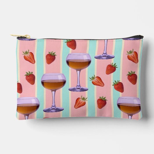 Pastel Pattern with Wine Glasses and Strawbefries アクセサリーポーチ (正面)