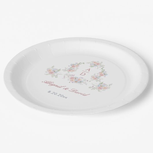 Pastel Peonies Frame Wedding Monograms ペーパープレート (アングル)