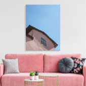 Pastel Pink Colonial Architecture Under a Clear Bl キャンバスプリント (インサイチュ (リビング))