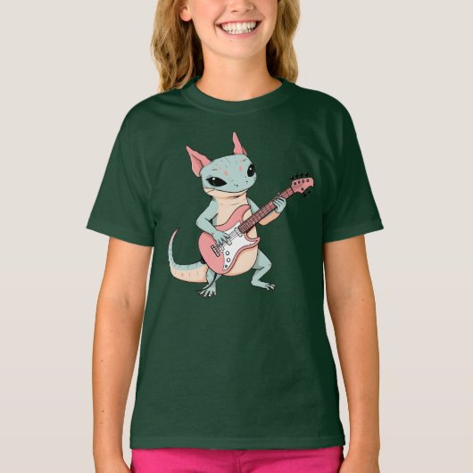 Pastel Punk Rock Axolotl Guitar Player Soft Grunge Tシャツ (正面)