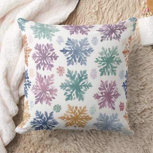 Pastel Snowflake & Floral Patchwork Throw Pillow – クッション (ブランケット)