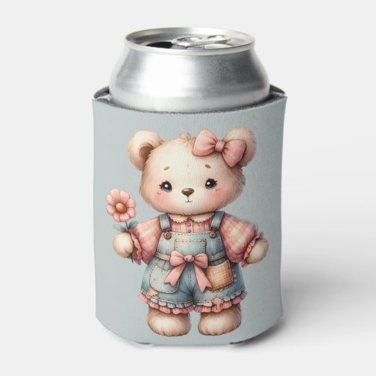 Pastel Teddy Bear Holding Flower Wearing Overalls 缶クーラー (缶正面)