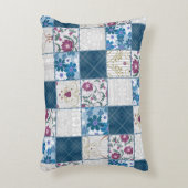 Patchwork seamless floral lace pattern background アクセントクッション (正面(垂直))