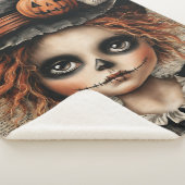 Patchwork Whimsy：影の中で待つ人形 シェルパブランケット (3/4)