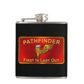 Pathfinder First In Last Out フラスク (正面)