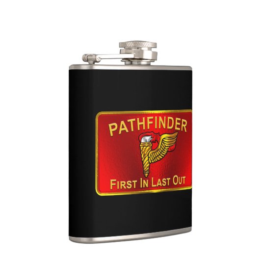 Pathfinder First In Last Out フラスク (右)